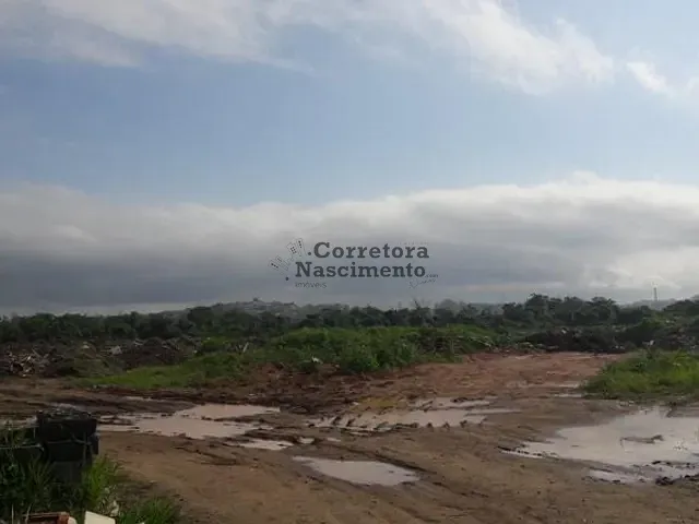 Terreno com 19600m², à venda, no bairro Jardim Jacinto em Jacareí