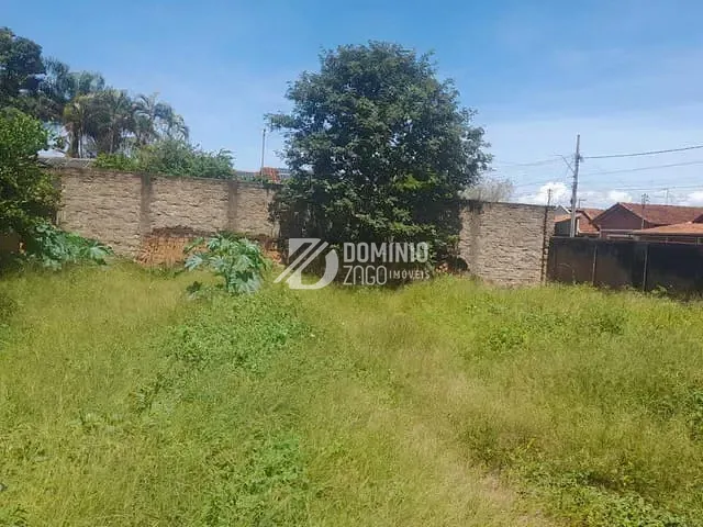 Terreno com 587m², à venda, no bairro Centro em Conceição das Alagoas