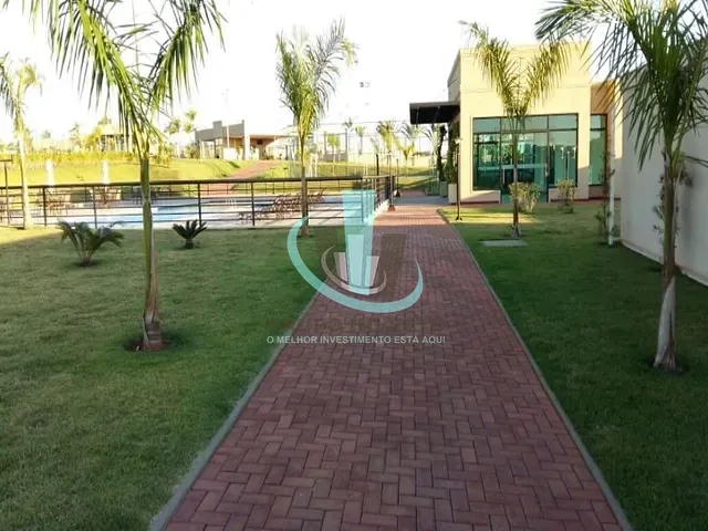 Terreno com 336m², à venda, no bairro Jardim Imperador em Araraquara