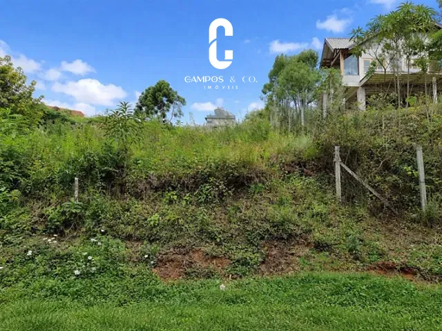 Terreno com 1009m², à venda, no bairro Vila Natal em Campos do Jordão
