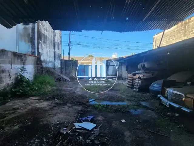 Terreno com 240m², à venda, no bairro Arvore Grande em Pouso Alegre