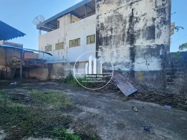 Terreno com 240m², à venda, no bairro Arvore Grande em Pouso Alegre