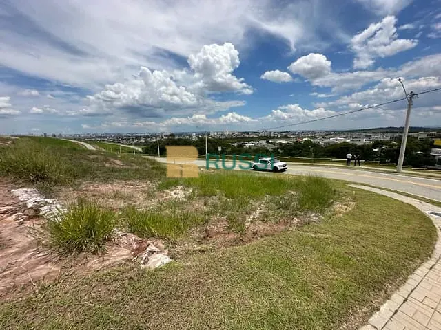 Terreno com 513m², à venda, no bairro Condomínio Terras Alpha em São José dos Campos