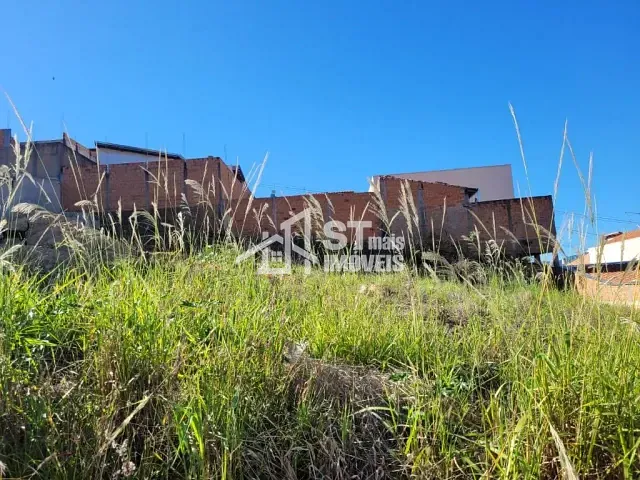 Terreno com 160m², à venda, no bairro David de Paula em Andradas