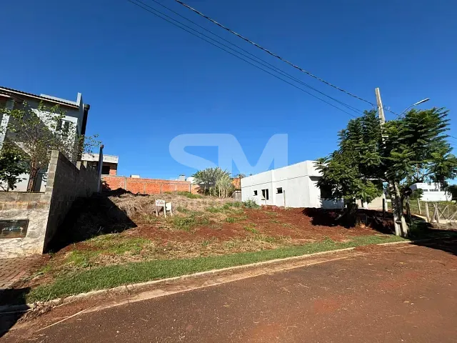 Terreno com 482m², à venda, no bairro Vederti I em Chapecó