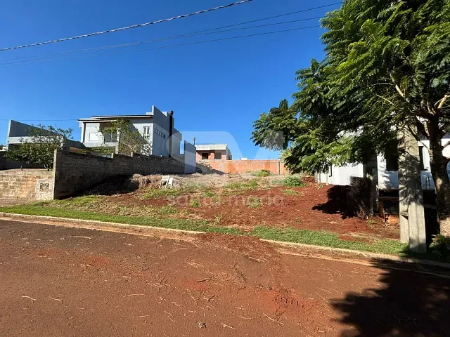 Terreno com 482m², à venda, no bairro Vederti I em Chapecó