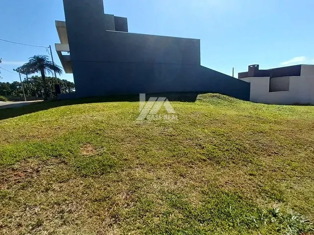 Terreno com 230m², à venda, no bairro Contorno em Ponta Grossa