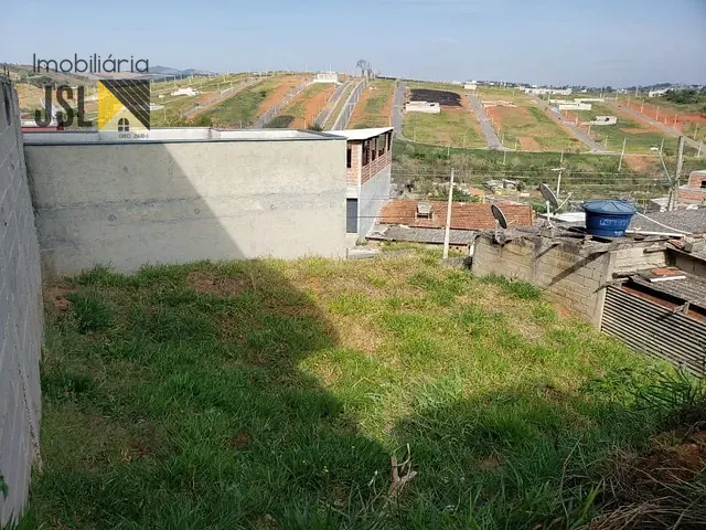 Terreno com 250m², à venda, no bairro Jardim Marlene Miranda em Taubaté