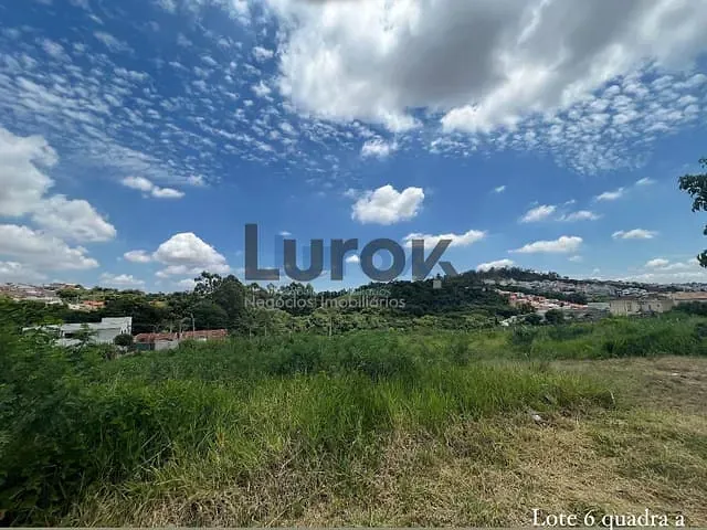Terreno com 307m², à venda, no bairro Jardim Jurema em Valinhos