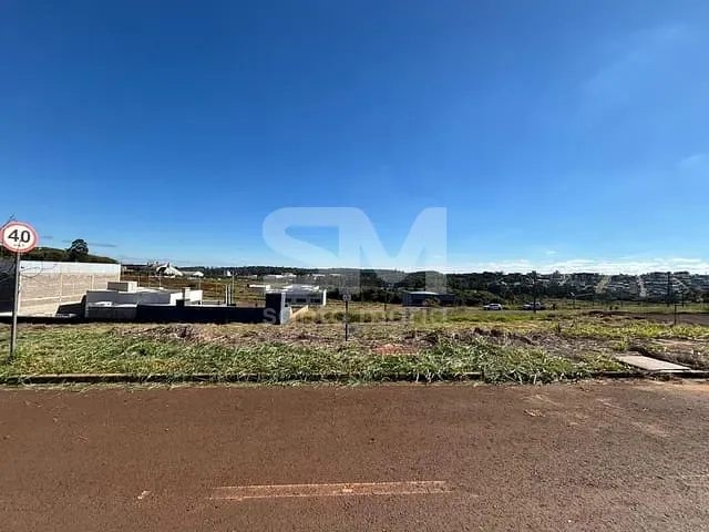 Terreno com 360m², à venda, no bairro Santa Catarina em Chapecó