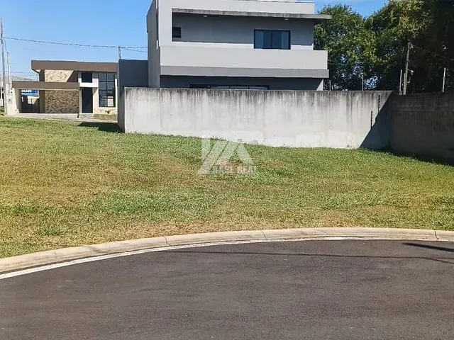 Terreno com 263m², à venda, no bairro Contorno em Ponta Grossa