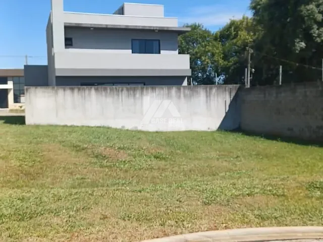 Terreno com 263m², à venda, no bairro Contorno em Ponta Grossa
