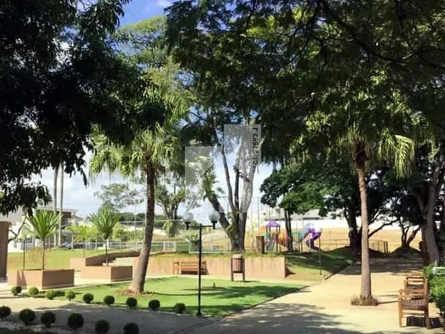 Terreno com 365m², à venda, no bairro Jardim Celeste em Jundiaí