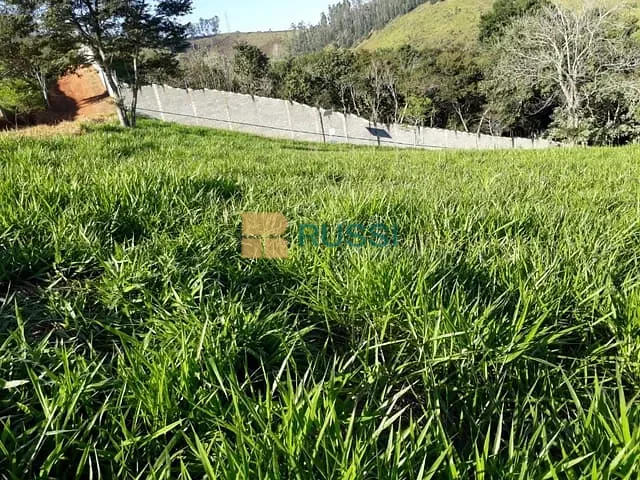 Terreno com 1041m², à venda, no bairro Tapanhão em Jambeiro