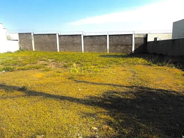 Terreno com 254m², à venda, no bairro Guedes em Tremembé