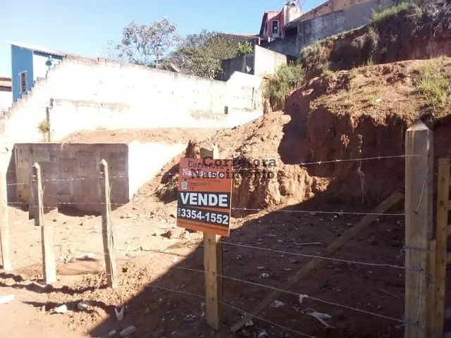 Terreno com 250m², à venda, no bairro Jardim Pitoresco em Jacareí
