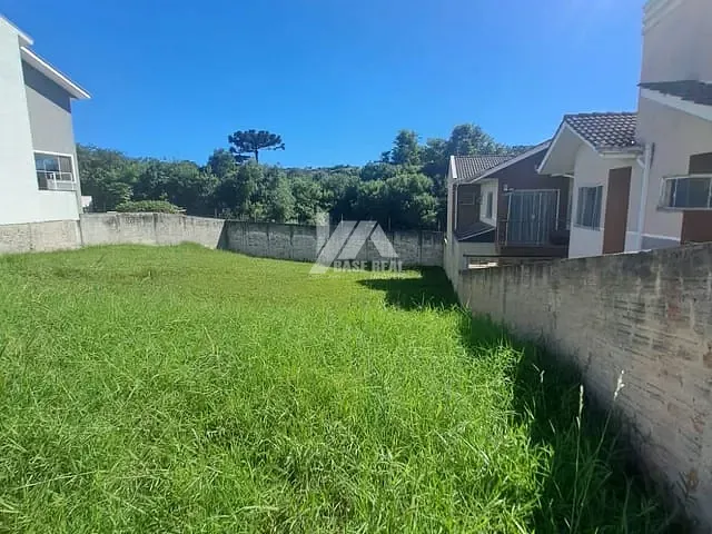 Terreno com 300m², à venda, no bairro Oficinas em Ponta Grossa