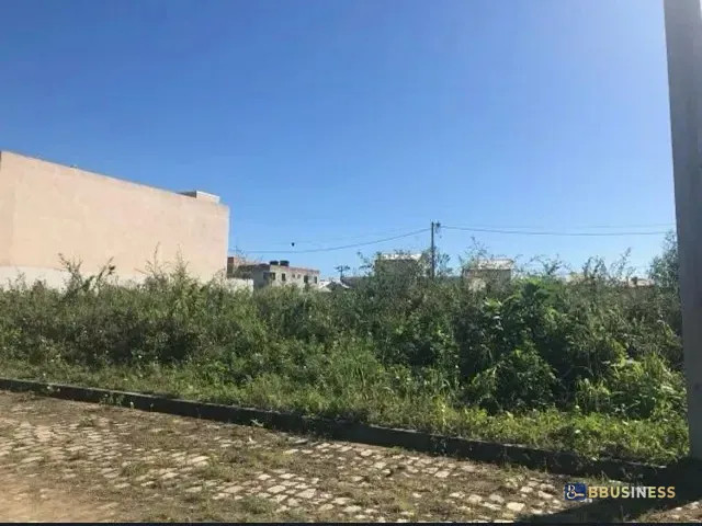 Terreno com 140m², à venda, no bairro Alphaville 3 em Campos dos Goytacazes