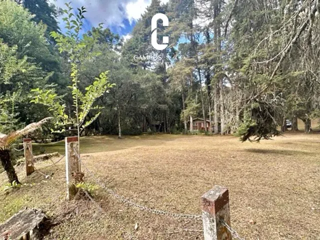 Terreno com 1100m², à venda, no bairro Residencial Jardim Véu das Noivas em Campos do Jordão