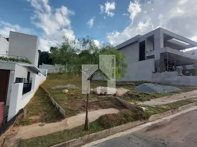 Terreno com 600m², à venda, no bairro Jardim das Samambaias em Jundiaí