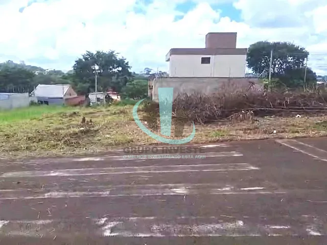 Terreno com 254m², à venda, no bairro Residnecial Ravena em Araraquara