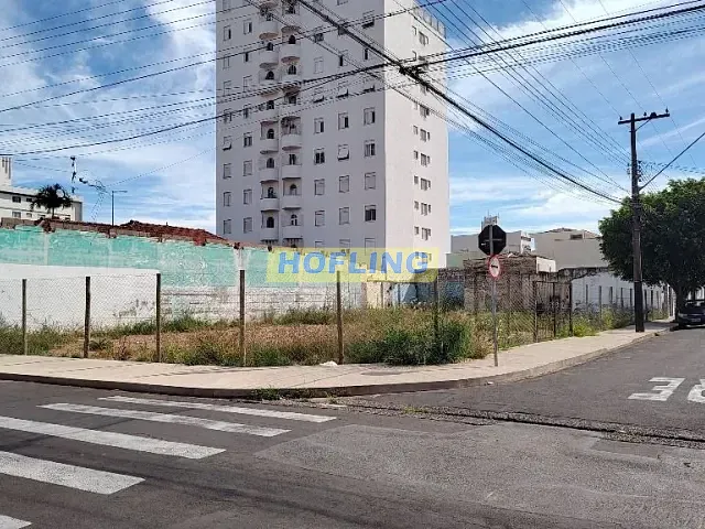 Terreno com 1100m², à venda, no bairro Centro em Rio Claro