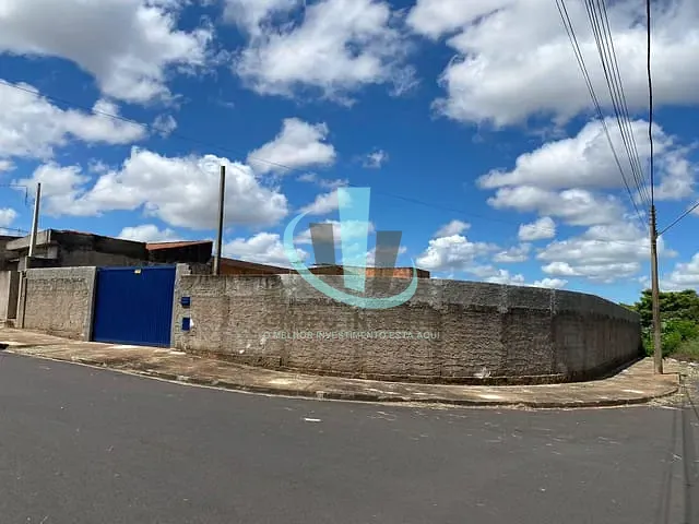 Terreno com 263m², à venda, no bairro Jardim Roberto Selmi Dei em Araraquara