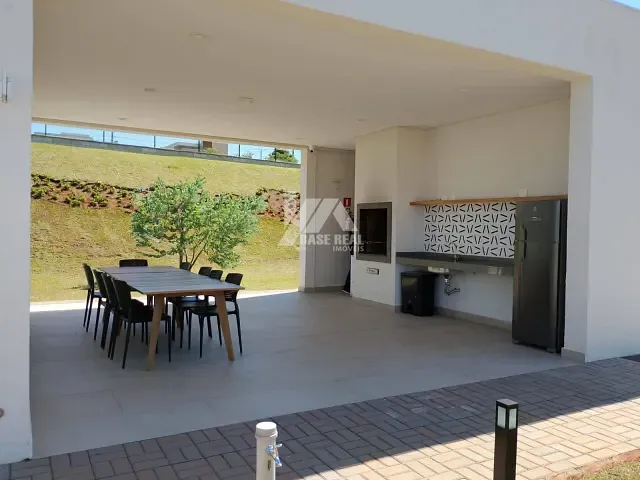 Terreno com 200m², à venda, no bairro Jardim Carvalho em Ponta Grossa