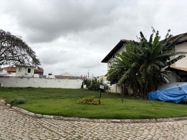 Terreno com 577m², à venda, no bairro Parque Califórnia em campos dos goytacazes