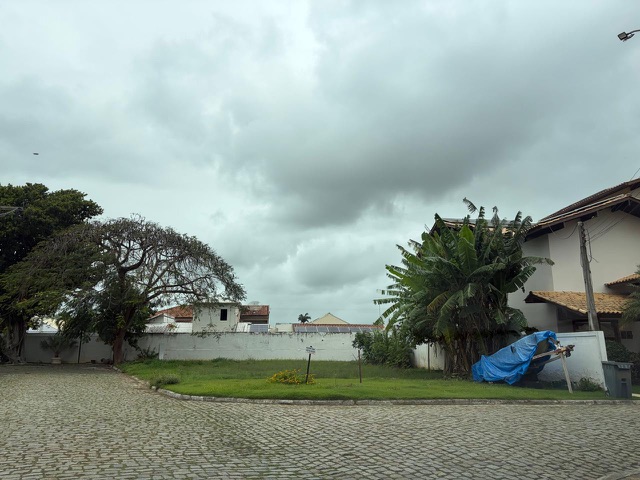 Terreno com 577m², à venda, no bairro Parque Califórnia em campos dos goytacazes