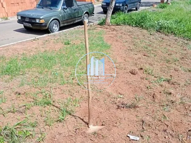 Terreno com 200m², à venda, no bairro Parque Real em Pouso Alegre