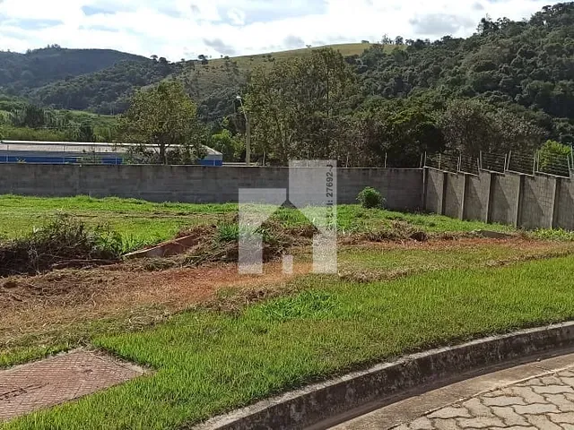 Terreno com 728m², à venda, no bairro Bairro Itapema em Itatiba