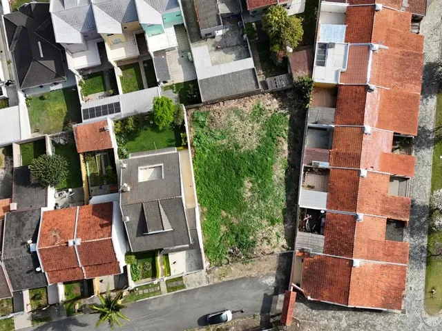 Terreno à venda, no bairro Santa Felicidade em Curitiba