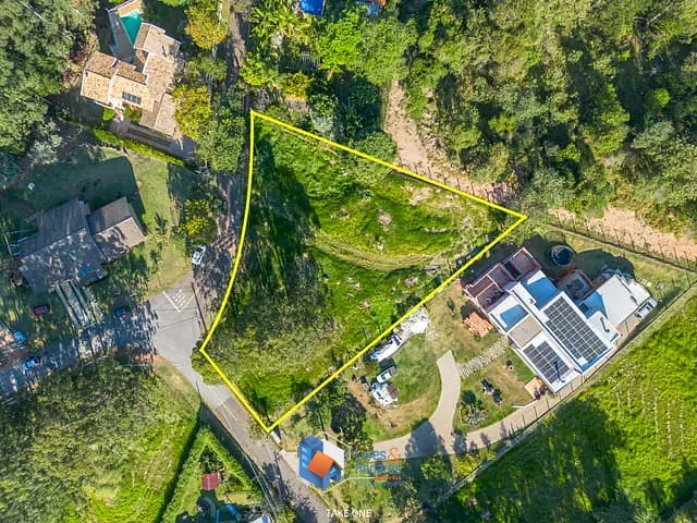 Terreno com 2280m² 1 quarto e 1 banheiro, à venda, no bairro Caixa D´Água em Vinhedo