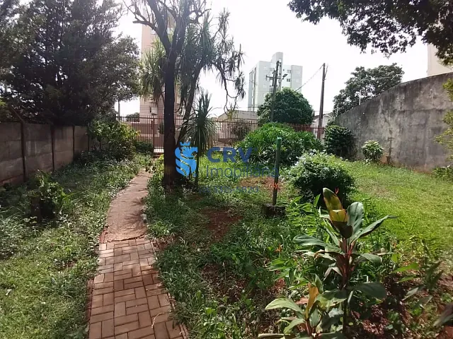 Terreno com 525m², à venda, no bairro Centro em Londrina