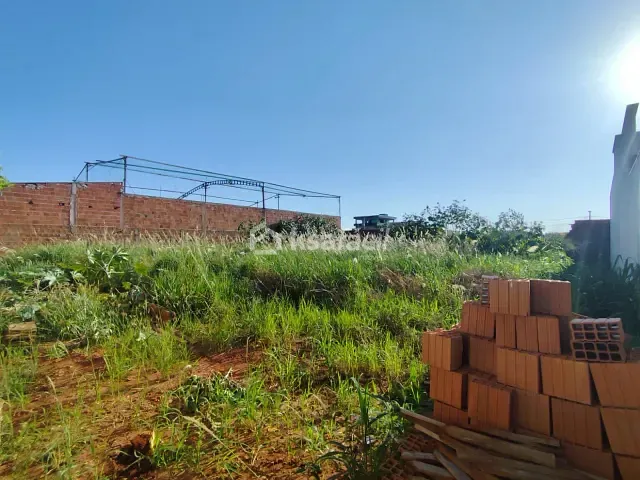 Terreno com 250m², à venda, no bairro Jardim Tijuca em Campo Grande