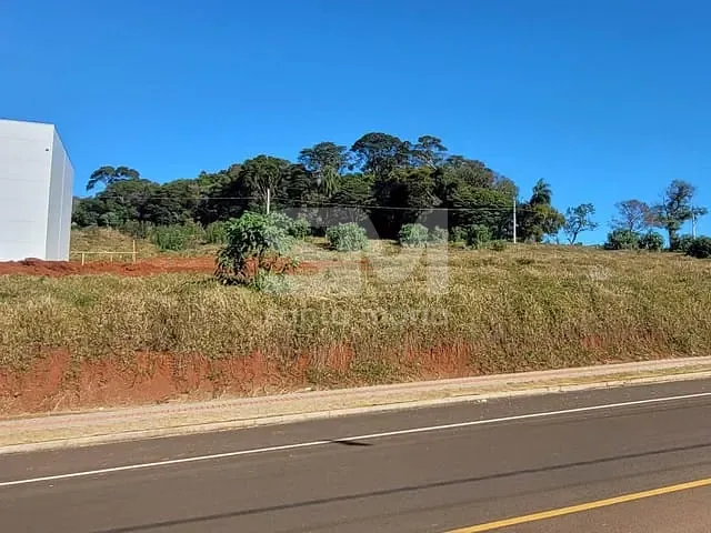 Terreno com 630m², à venda, no bairro Don Jerônimo em Chapecó