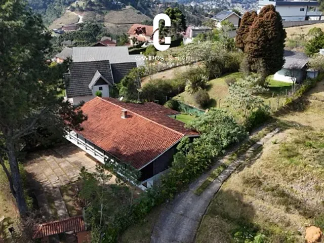 Terreno com 1000m², à venda, no bairro Vila Natal em Campos do Jordão