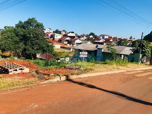 Terreno com 417m², à venda, no bairro Canabarro em Teutônia