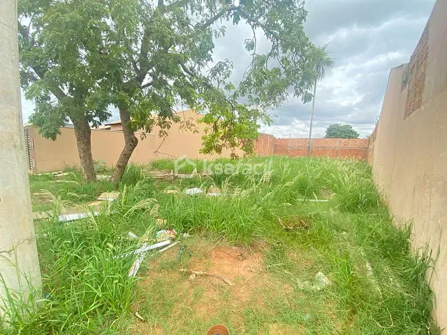 Terreno com 390m², à venda, no bairro Jardim Uirapuru em Campo Grande