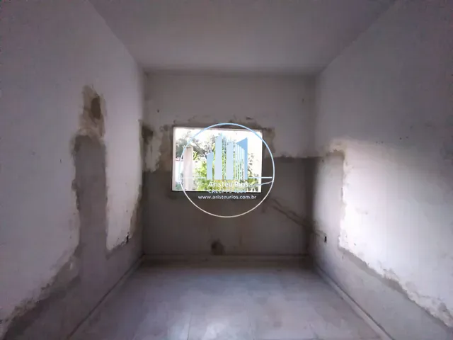 Terreno com 300m², para alugar, no bairro Francisca Augusta Rios em Pouso Alegre