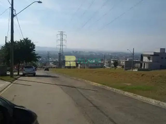 Terreno com 251m², à venda, no bairro Condomínio Residencial Fogaça em Jacareí