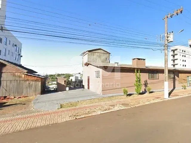 Terreno com 2438m², à venda, no bairro Efapi em Chapecó