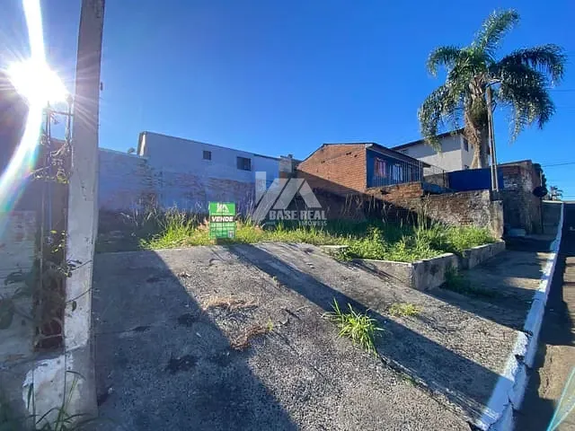 Terreno com 192m², à venda, no bairro Batel em Guarapuava