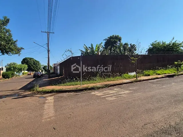 Terreno com 450m², à venda, no bairro Jardim Tijuca em Campo Grande