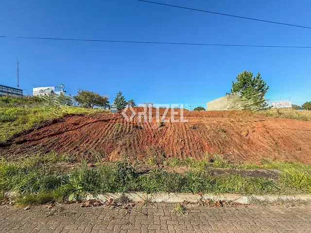 Terreno com 761m², à venda, no bairro Ideal em Novo Hamburgo