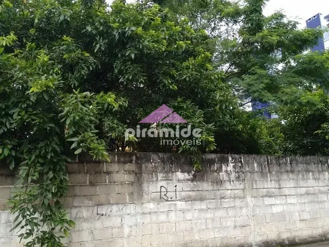 Terreno com 2740m², à venda, no bairro Lázaro em Ubatuba