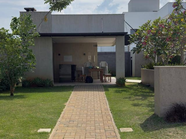 Terreno com 180m², à venda, no bairro Pecuária em Campos dos Goytacazes