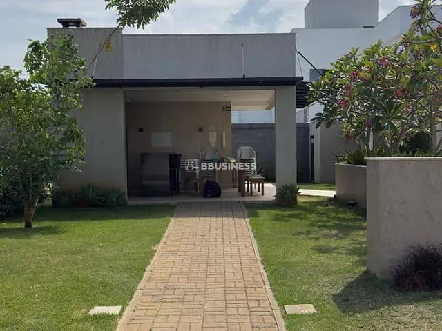 Terreno com 180m², à venda, no bairro Pecuária em Campos dos Goytacazes