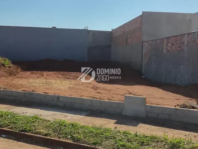 Terreno com 270m², à venda, no bairro Loteamento Jardim Ipiranga em Uberaba